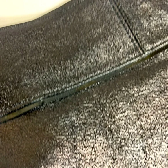 Coach Zoe Leather Gold Studded Shoulder Bag: S-M - Picture 7 of 12